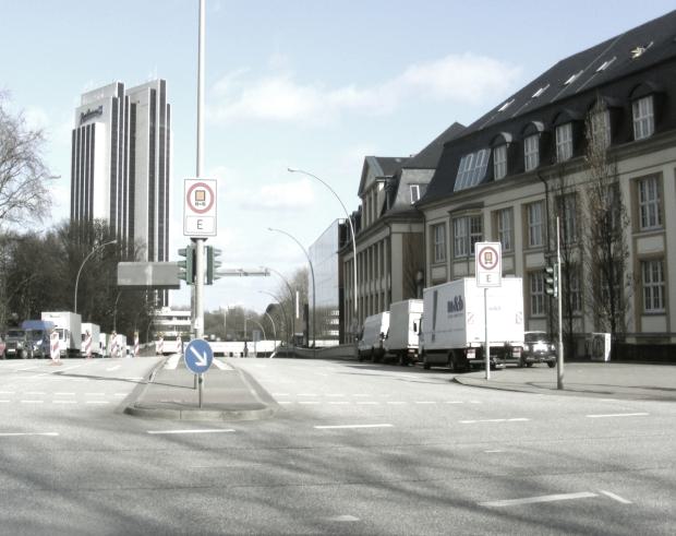 Die Marseiller Straße vor dem Rückbau (Quelle: BUKEA Hamburg)