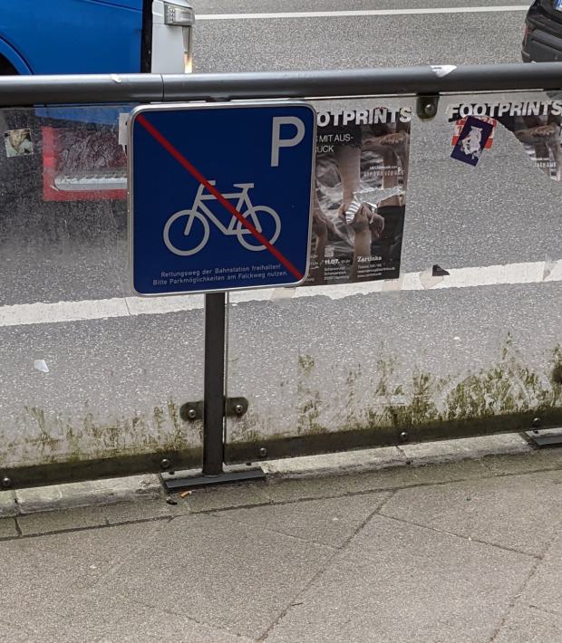 Anordnung von Radparkverboten zur Sicherstellung von freien Rettungswegen